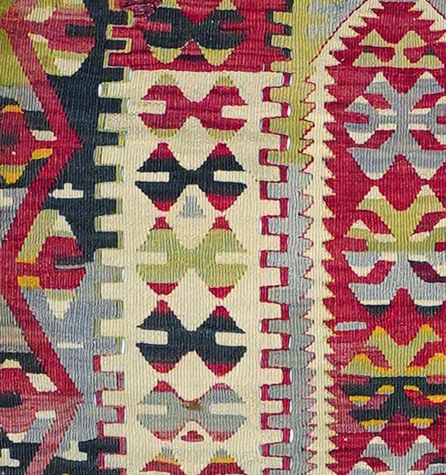 Détail du tissage – Tapis kilim ancien Esme 130×100 cm, laine naturelle tissée main