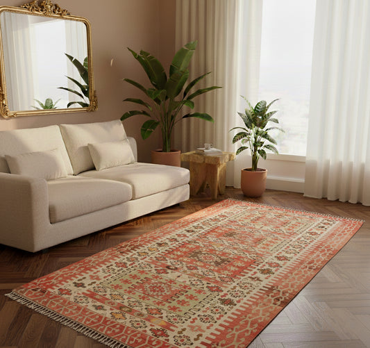 Kilim Esme 280 x 160 cm en situation dans un intérieur moderne – Décoration provenance Esme