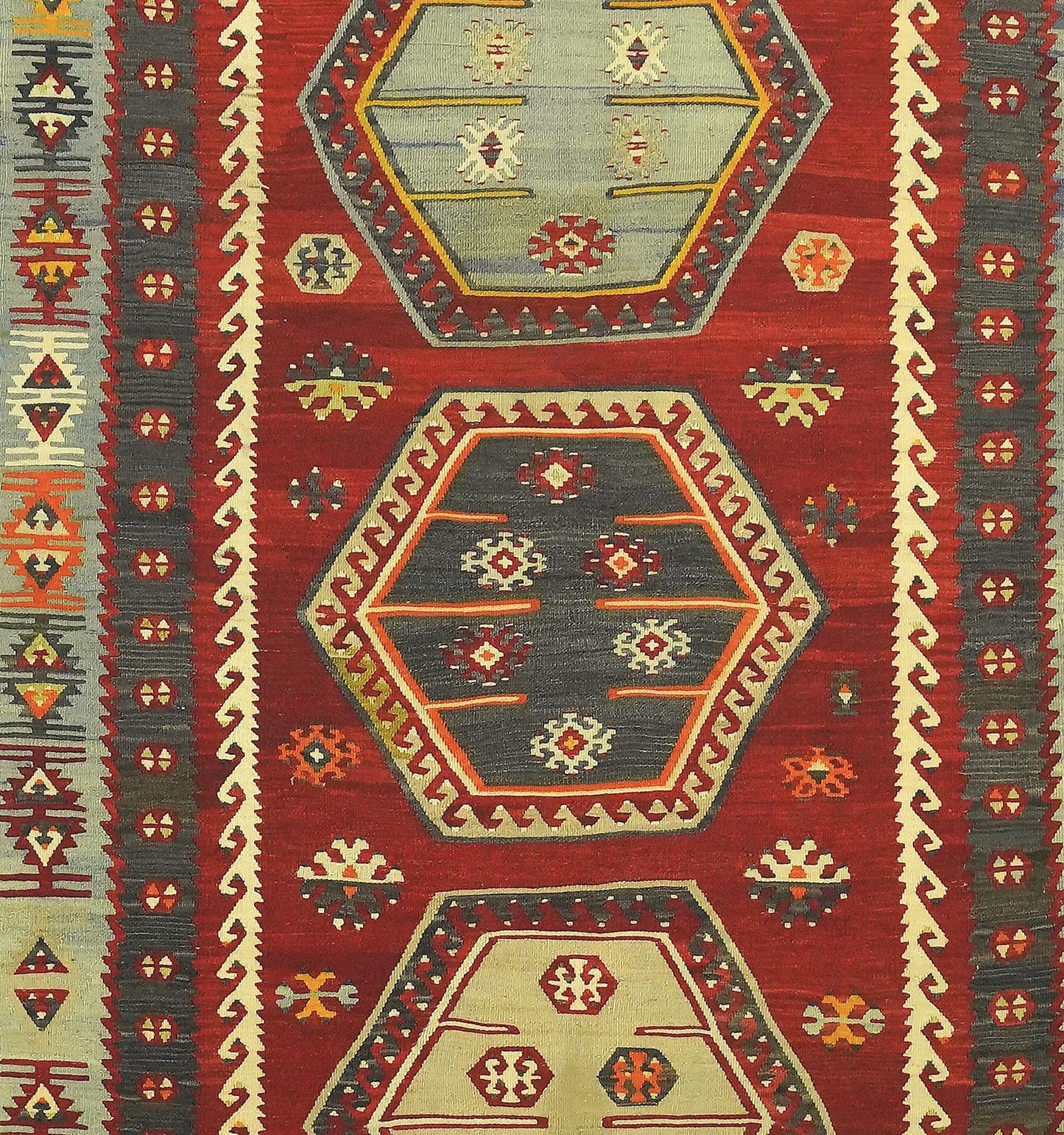 Détail du tissage en laine du kilim Sarkisla tissé à la main (provenance Sarkisla)