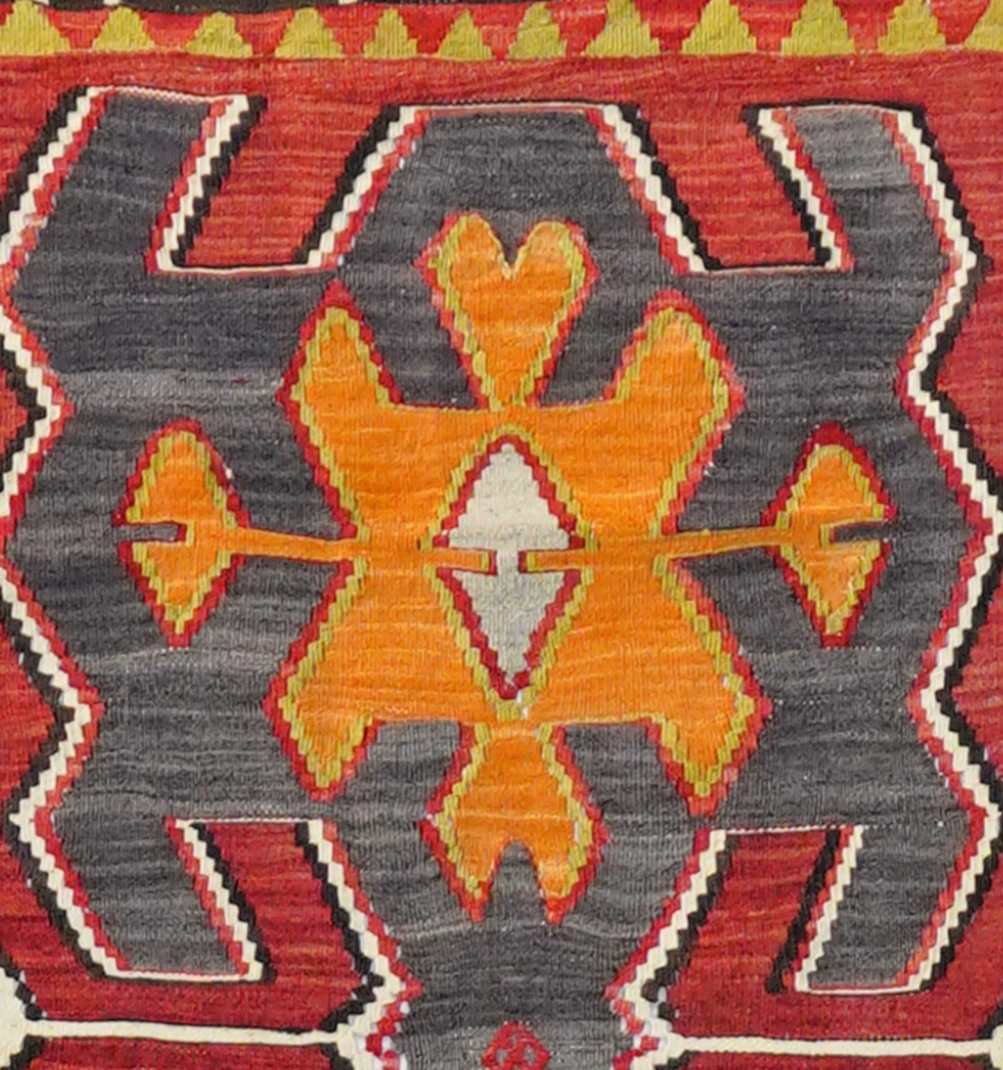 Détail du tissage – Tapis kilim ancien Yesilova 207×140 cm, laine naturelle tissée main
