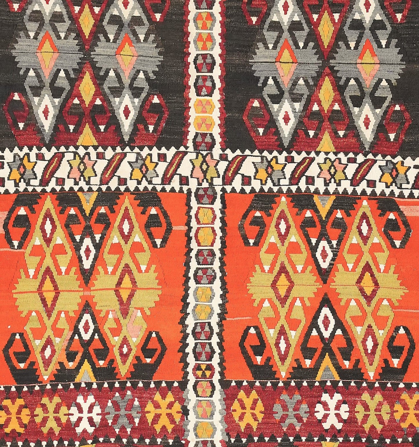 Détail du tissage en laine du kilim Zara tissé à la main (provenance Zara)