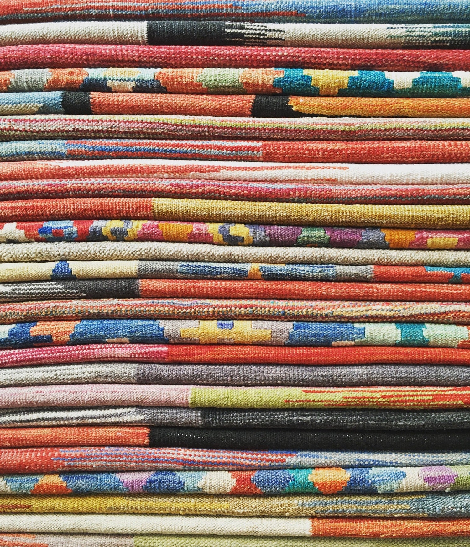 Kilims contemporains tissés à la main, tapis modernes en laine