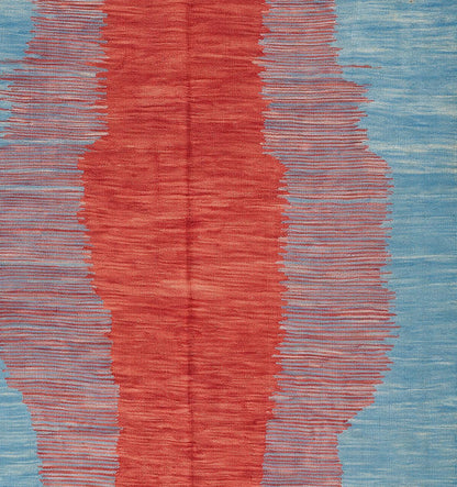 Détail du tissage kilim contemporain Art Déco ZK0322044 – fondu rouge et bleu turquoise, texture laine naturelle tissée à la main en Afghanistan