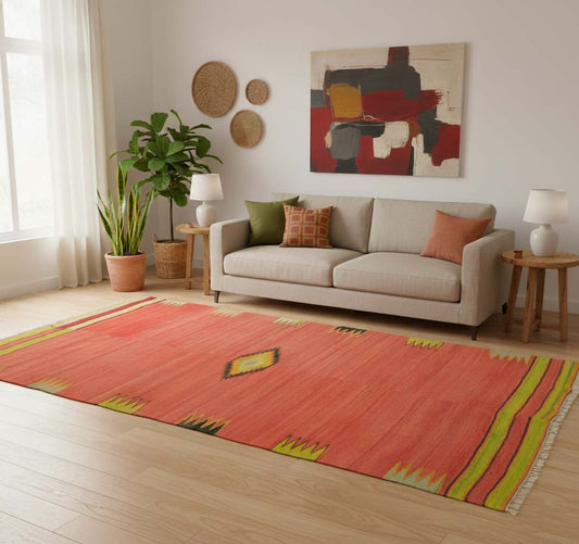 Kilim Balikesir 264 x 144 cm en situation dans un intérieur moderne – Décoration provenance Balikesir