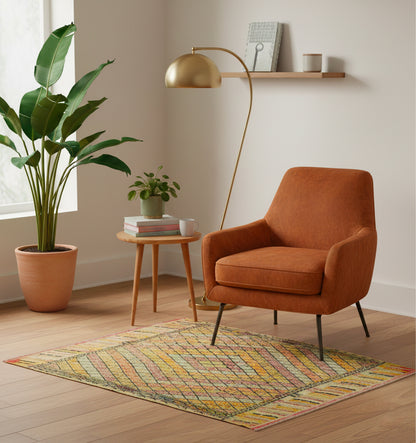 Kilim Cicim 127 x 113 cm en situation dans un intérieur moderne – Décoration provenance Cicim