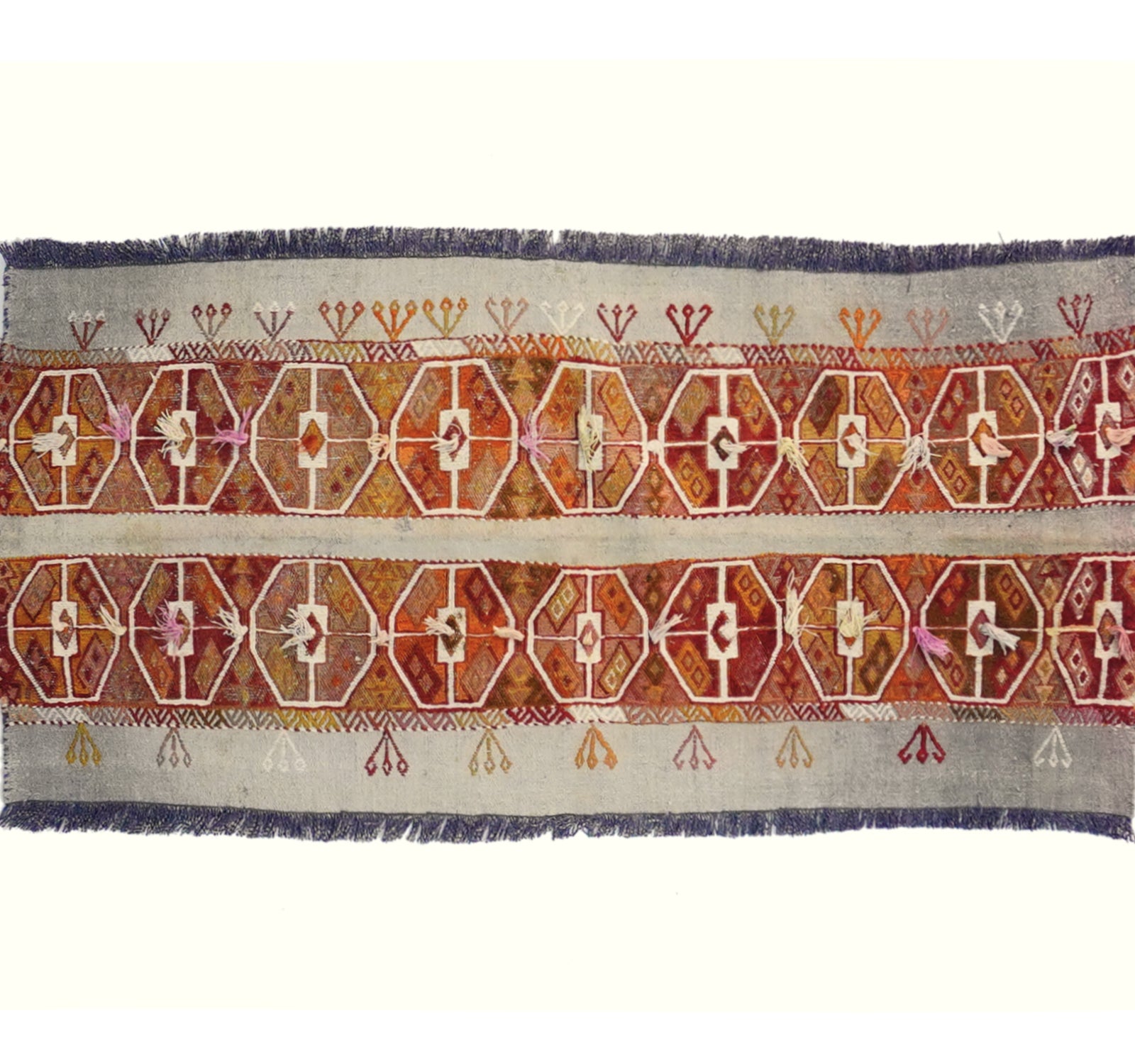 Détail du tissage – Tapis kilim ancien Cuval 128×58 cm, laine naturelle tissée main