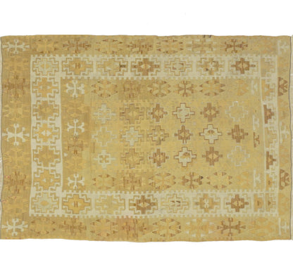 Vue horizontale du kilim Gomurgen 146 x 100 cm – Tapis turc en laine de provenance Gomurgen