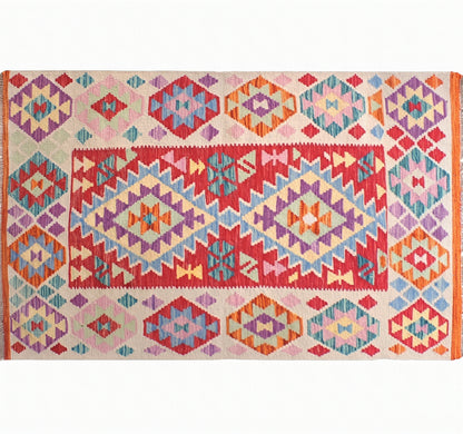 Vue horizontale du kilim Maimana 146 x 100 cm – Tapis turc en laine de provenance Maimana