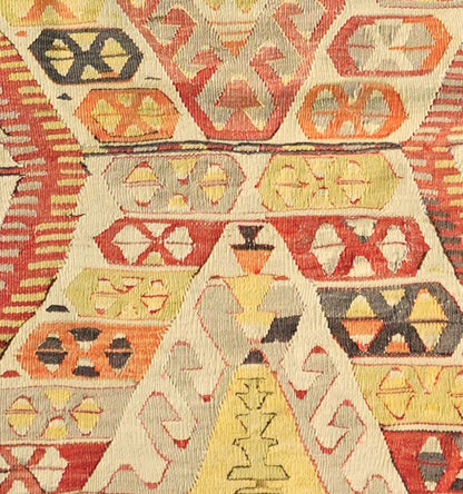Détail du tissage en laine du kilim Menemenci tissé à la main (provenance Menemenci)