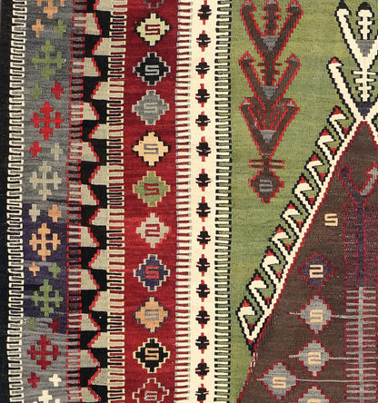 Détail du tissage en laine du kilim Obruk tissé à la main (provenance Obruk)