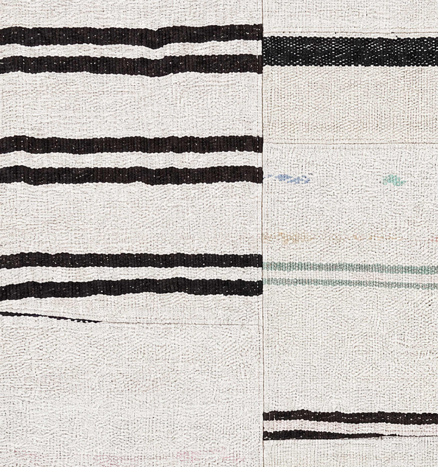 Détail du tissage en laine du kilim Patchwork tissé à la main (provenance Patchwork)