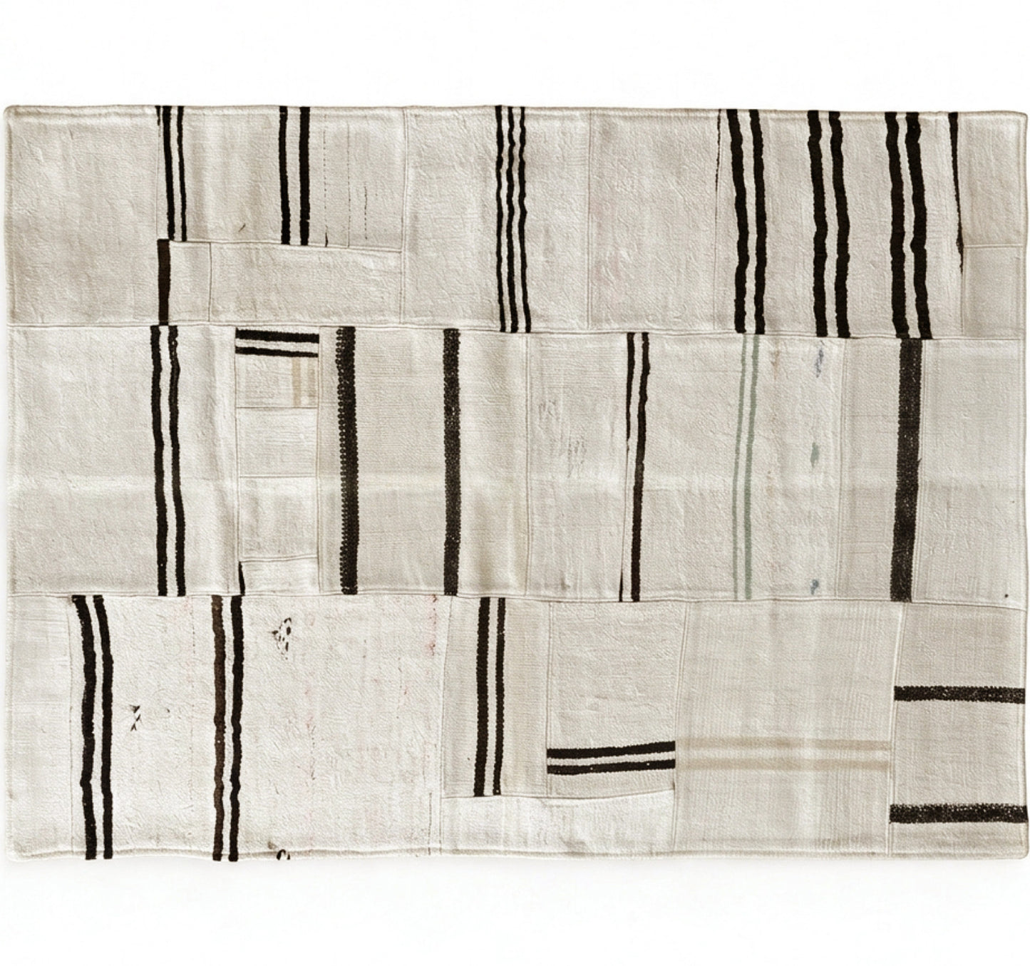 Vue horizontale du kilim Patchwork 210 x 140 cm – Tapis turc en laine de provenance Patchwork