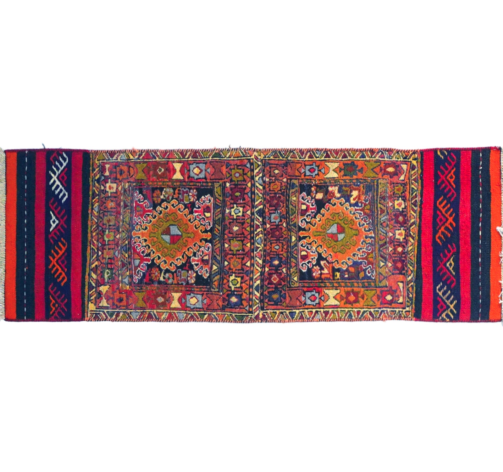 Vue horizontale du kilim Soumak 157 x 50 cm – Tapis turc en laine de provenance Soumak