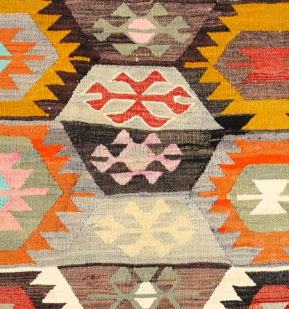 Détail du tissage en laine du kilim Tavas tissé à la main (provenance Tavas)