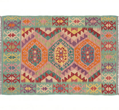Vue horizontale du kilim Waziri 142 x 103 cm – Tapis turc en laine de provenance Waziri