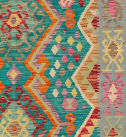 Détail du tissage en laine du kilim Waziri tissé à la main (provenance Waziri)