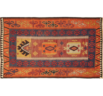 Vue horizontale du kilim Yesilova 230 x 138 cm – Tapis turc en laine de provenance Yesilova